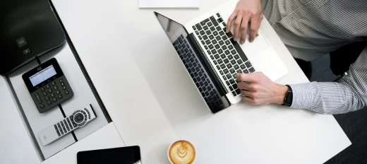 /media/image/blocks/banner-contact-675c1435147e1.webp