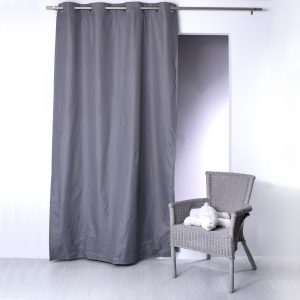 rideau pour isoler de la chaleur